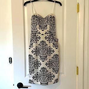 Strapless black and white dress